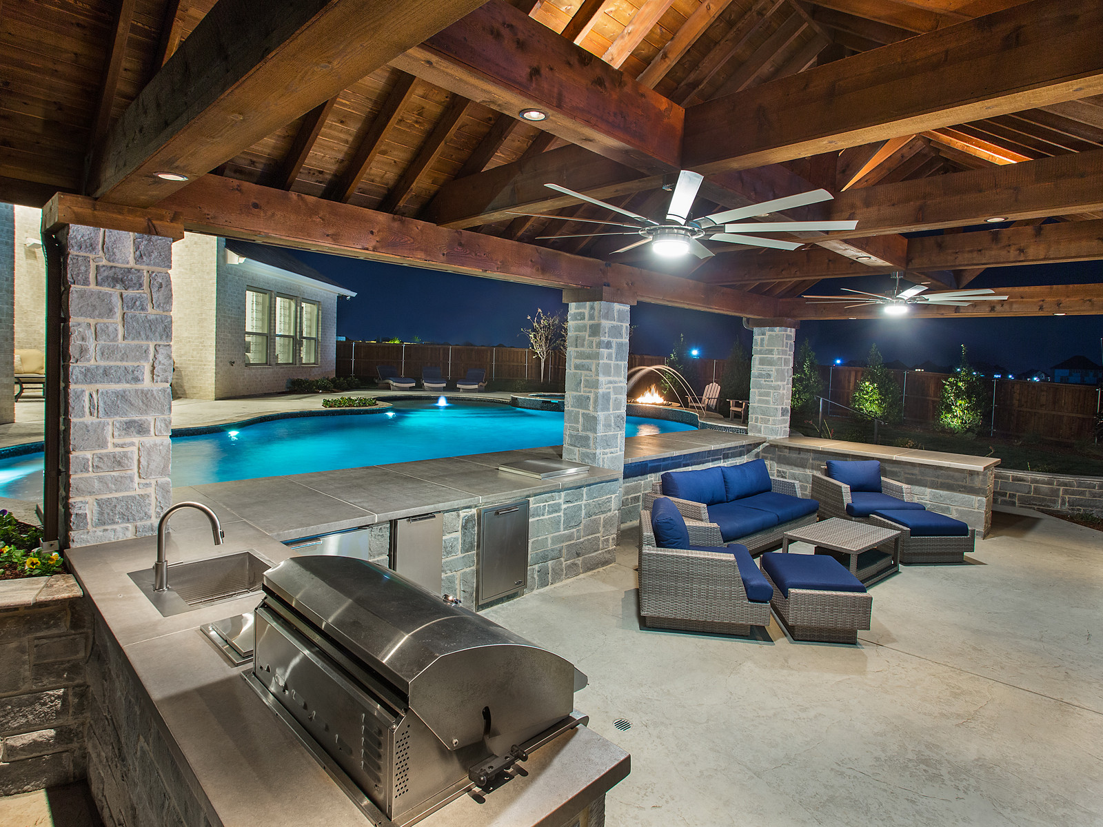 Swim Up Transitional — view 4